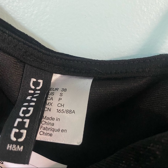 3 for $30 NWT H&M Velour Corset Style Top - Picture 9 of 15